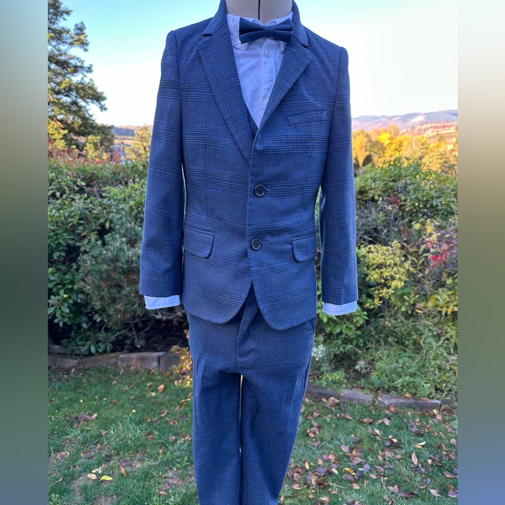 Marks & Spencer Kids Navy Checkered Suit Set 5-6 Years